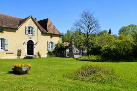 Property Image 1