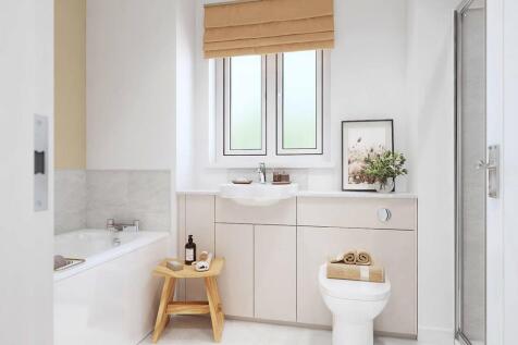 Spacious bathroom for the whole family to enjoy