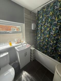 Flat 1, 34 Oxford Gardens, Stafford, ST16 3JB photo 4