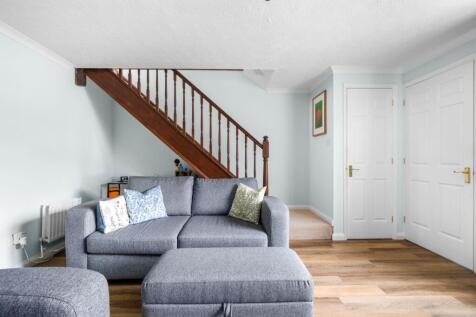 6-web-or-mls-78 WOODBURY ROAD FINISHED EDITS-2 - C