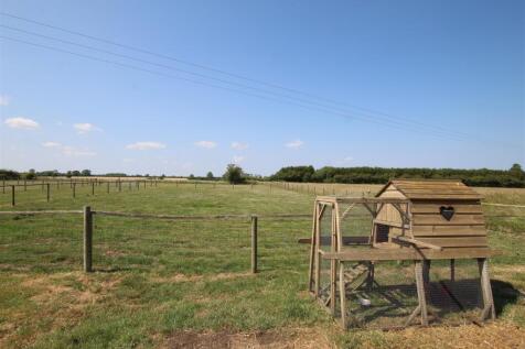 Land &amp; View to Rear.JPG