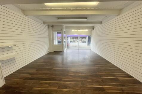 Commercial Property to rent Image 4