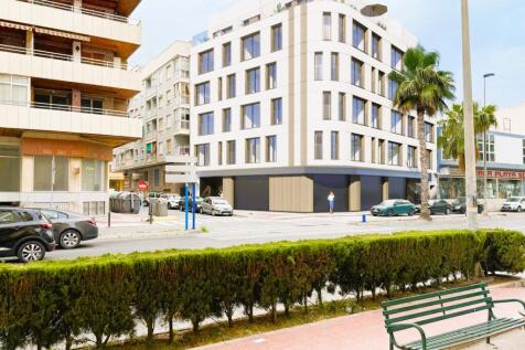 Acequin-Beach-Torrevieja-Modern-Apartment