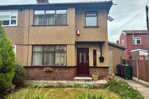 3-bed semi-detached on George Street, Whalley, BB7 9TH, £1,200/mo