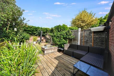 28 Limes Road (22).jpg
