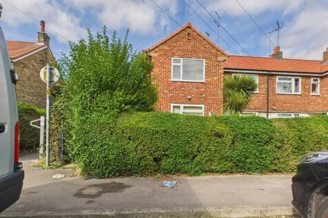 Hull, HU10 - property photo