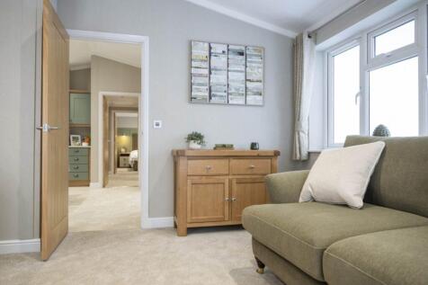 Omar Breckland 2 Frances Way 18.jpg