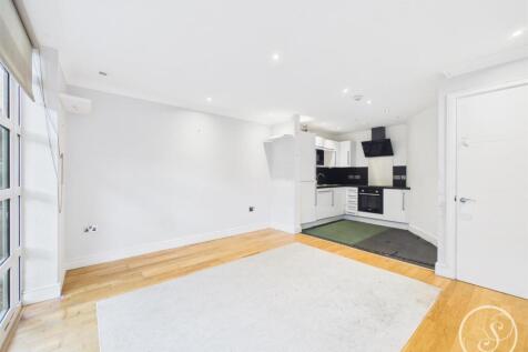 Living/Kitchen
