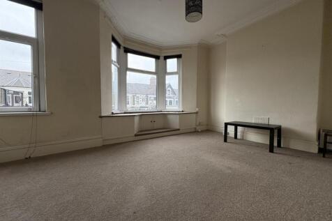 37a pen living room.jpg