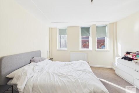 Apt 2 :: Vernon Street  photo 5