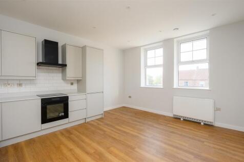 KITCHEN / LIVING / DINING