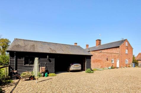 Goldings Farm House East 37.jpg