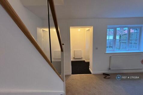 Lounge Looking At Entrance Hallway