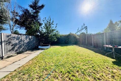 carltom avenue  (...