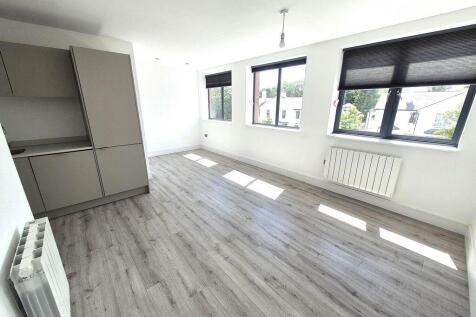 Lounge Diner to Kitchen