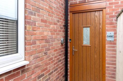 548B - Private front door