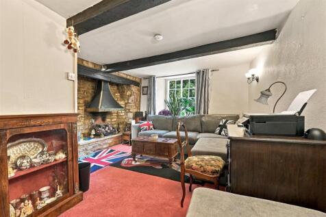 2_Saint_Osyths_Lane_Oundle_Peterborough_PE8_4BG_DS