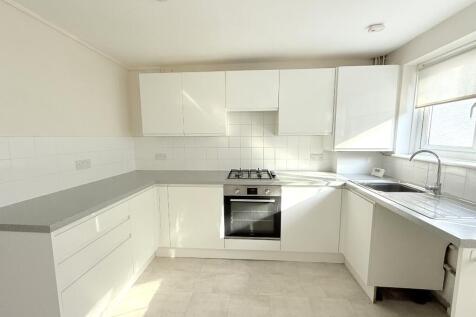 Crompton Road, Macclesfield, Cheshire, SK11 photo 5