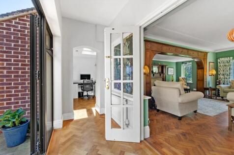 31 CARRWOOD AVENUE-31.jpg