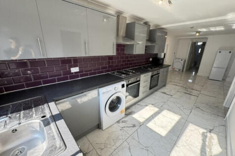Cranbrook Street Cardiff photo 4