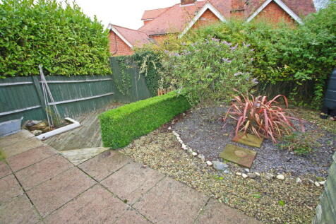 Two Bedroom House In Central Hawkhurst photo 5