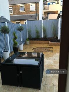 St. Peters Street, South Croydon, CR2 photo 5