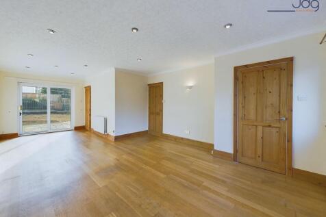 Open Plan Living Accommodation
