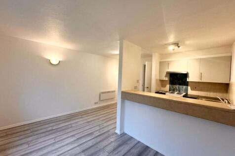 Lounge / Kitchen 