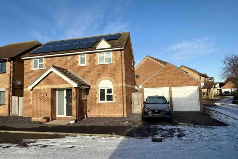 4 Bedroom Detached For Sale