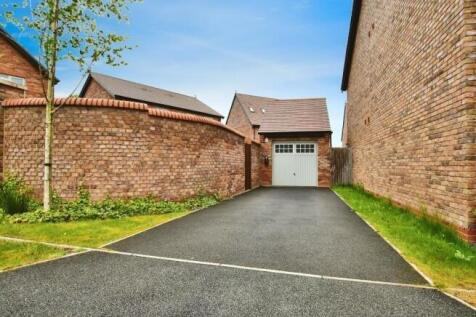 Driveway To The Rear