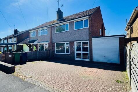 3 bed house for rent in Bideford Avenue, Baswich, Stafford, ST17 0HB