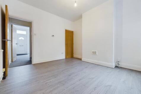 Clifford Street, South Wigston photo 3