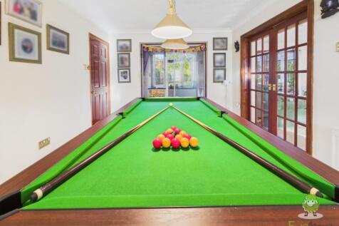 CAM01543G0-PR0169-STILL012