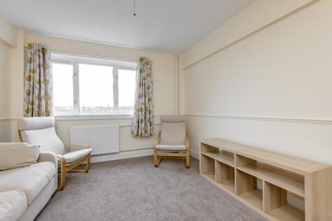 Westfield Court, Gorgie, Edinburgh, EH11 photo 4