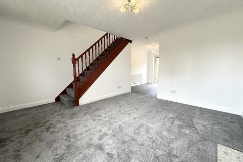Chaucer Avenue, Pudsey photo 3