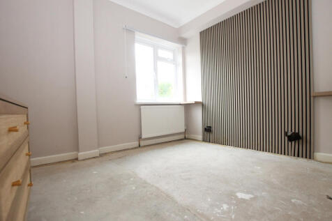 Rostrevor Court, 96 Sandown Road, Lake photo 5