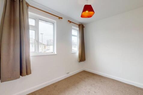 Bedroom 3 - Angle...