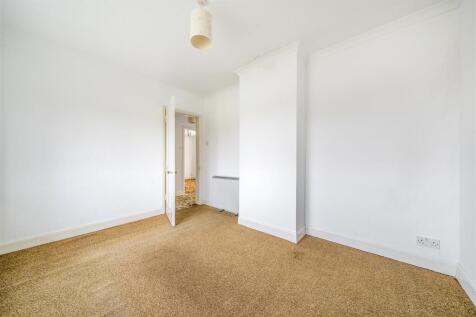 28 High Street, Astcote