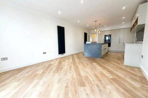 Kitchen/Living Room