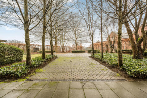 1409953-23-698b05...