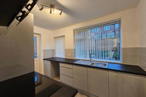 Delaunays Road, Manchester photo 4