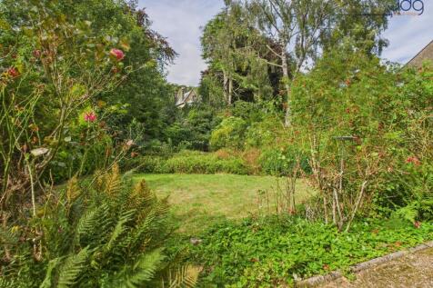 Spacious Garden to the rear of the property