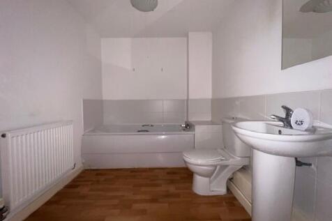 Bathroom T202610201438.jpg
