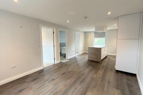 OPEN PLAN LIVING DINING KITCHEN