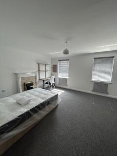 Kingfisher Way, Loughborough photo 3