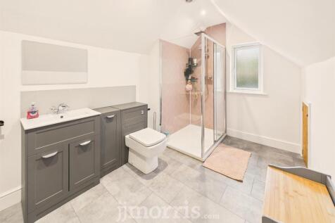 En Suite Shower Room