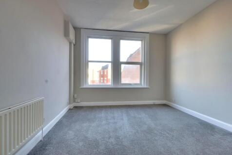 London Road, Portsmouth Unfurnished photo 3