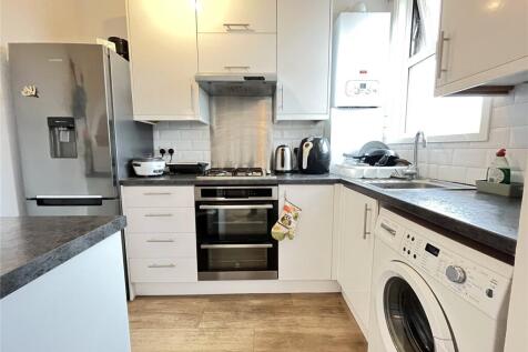 Robinson Road, London, SW17 photo 4