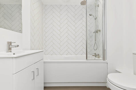 CC1_Bathroom