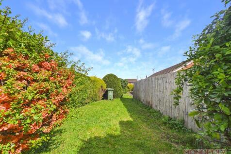 CAM03815G0-PR0423-STILL015.jpg